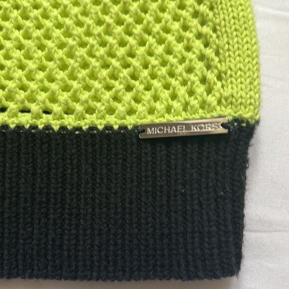 ⭐️MICHAEL Kors Neon Yellow Sweater with Black Trim⭐️ - Picture 9 of 13